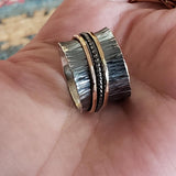JQIN oxidized meditation spinning ring