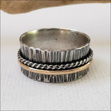 JQIN meditation ring with double spinners